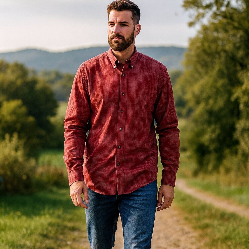 Eddie Bauer Relaxed Fit Wrinkle Resistant Men M Red Houndstooth Long Sleeve Y2K
